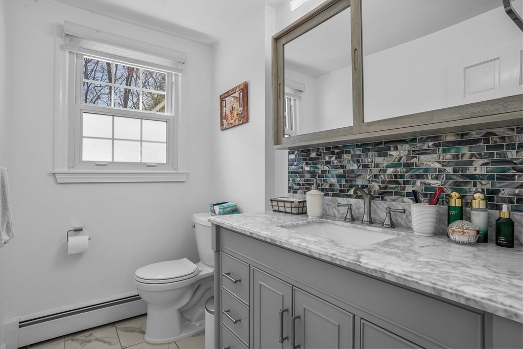 Burlington, Massachusetts, 01803, United States, 3 Bedrooms Bedrooms, ,2 BathroomsBathrooms,Residential,For Sale,2039576