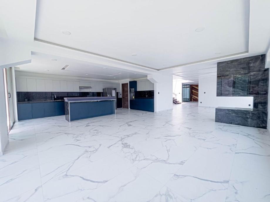 Naucalpan de Juárez, Estado de méxico, 53126, Mexico, 4 Bedrooms Bedrooms, ,5 BathroomsBathrooms,Residential,For Sale,1968961