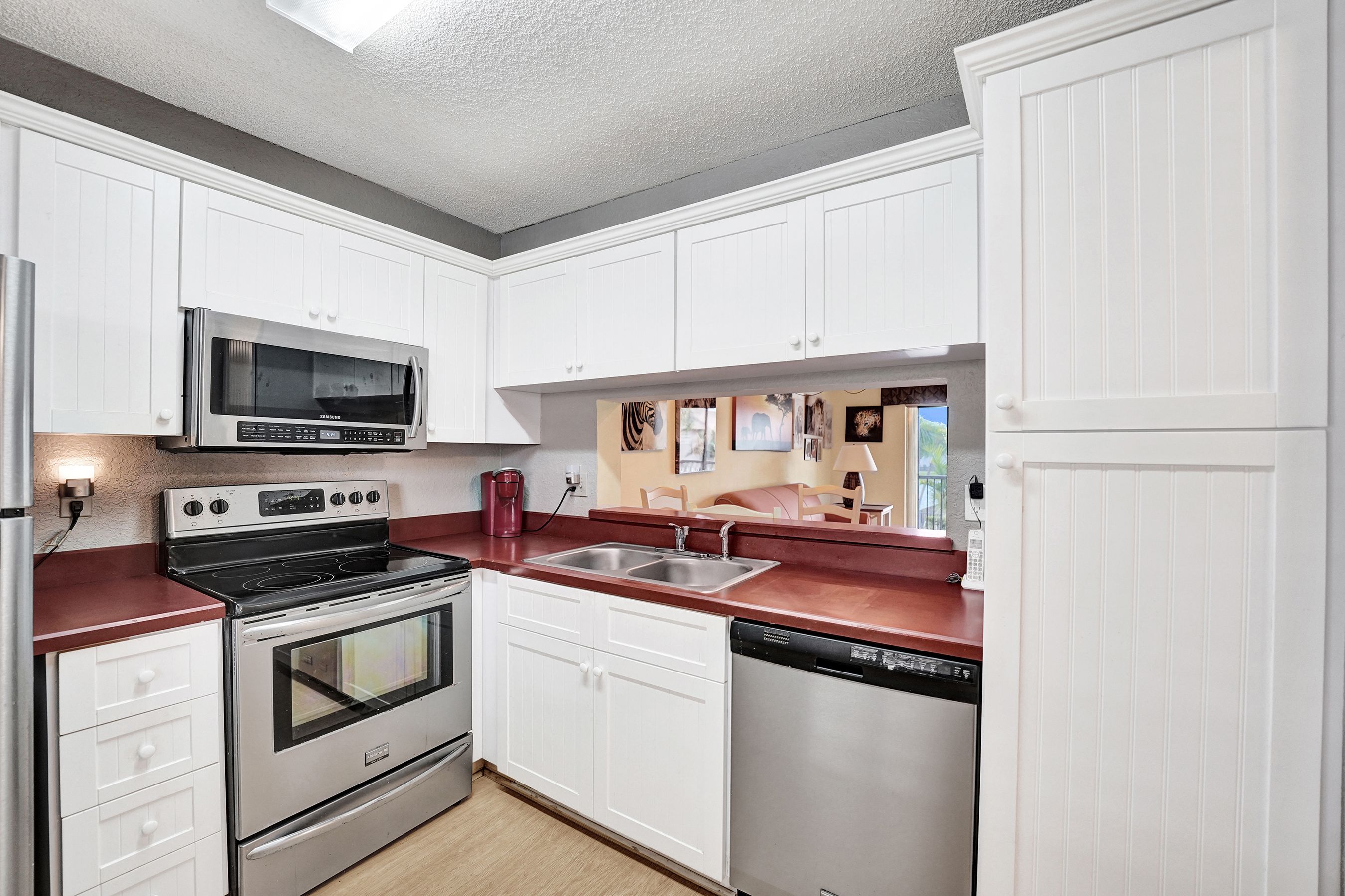  5531 Lakeside Drive, Margate, FL, 33063 - 物件實景