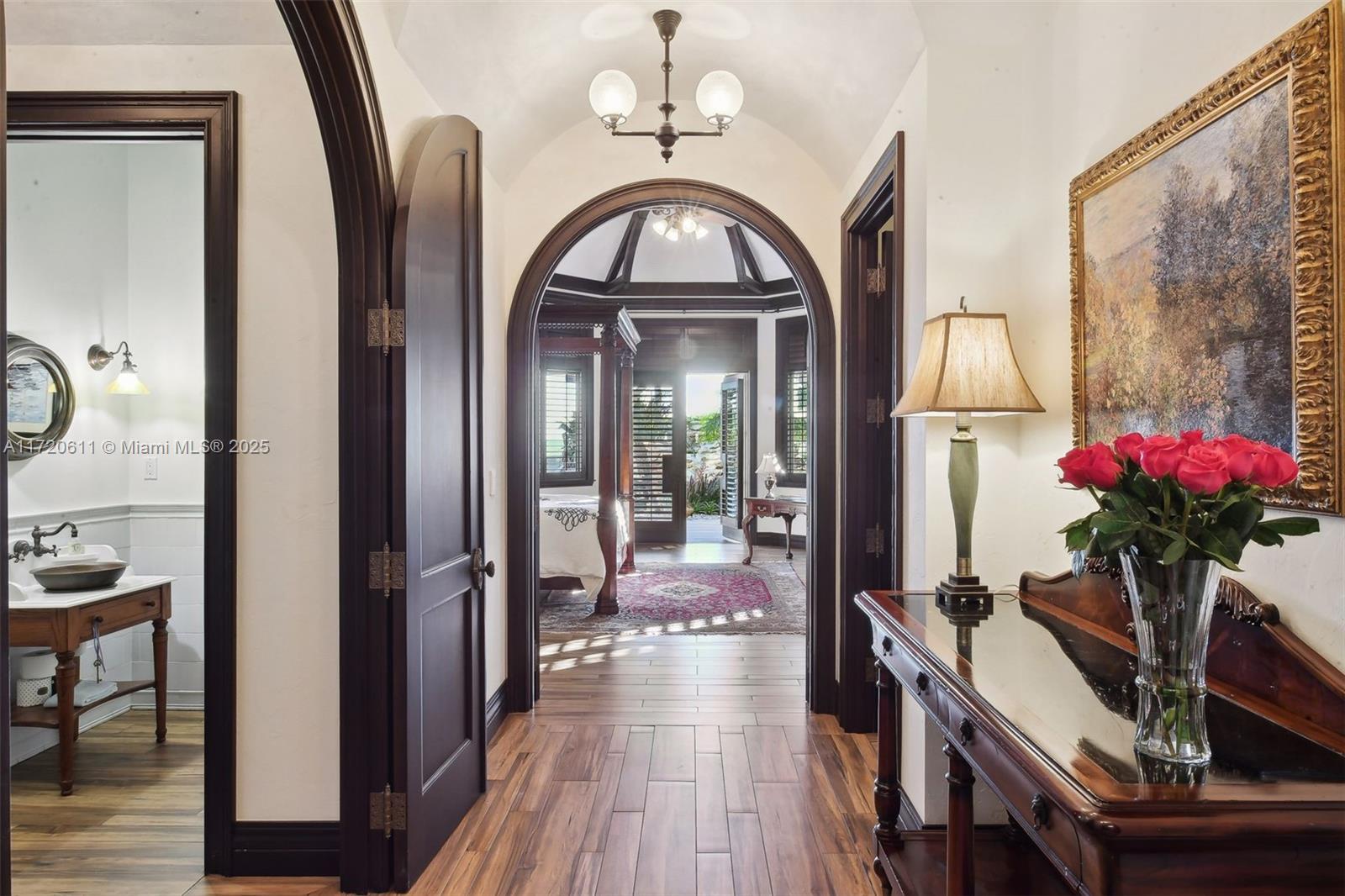 Marathon, Florida, 33050, United States, 5 Bedrooms Bedrooms, ,9 BathroomsBathrooms,Residential,For Sale,1933617