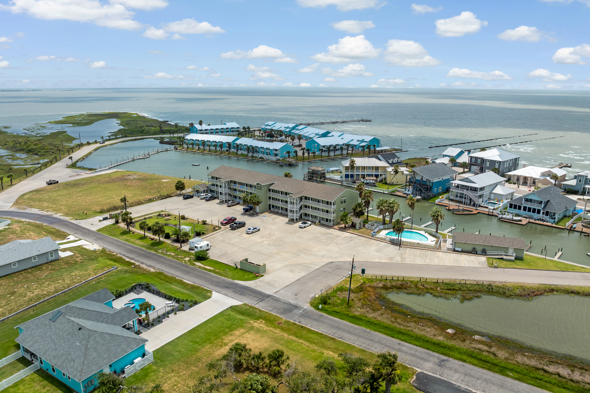  Stunning Water View Condo - 物件實景