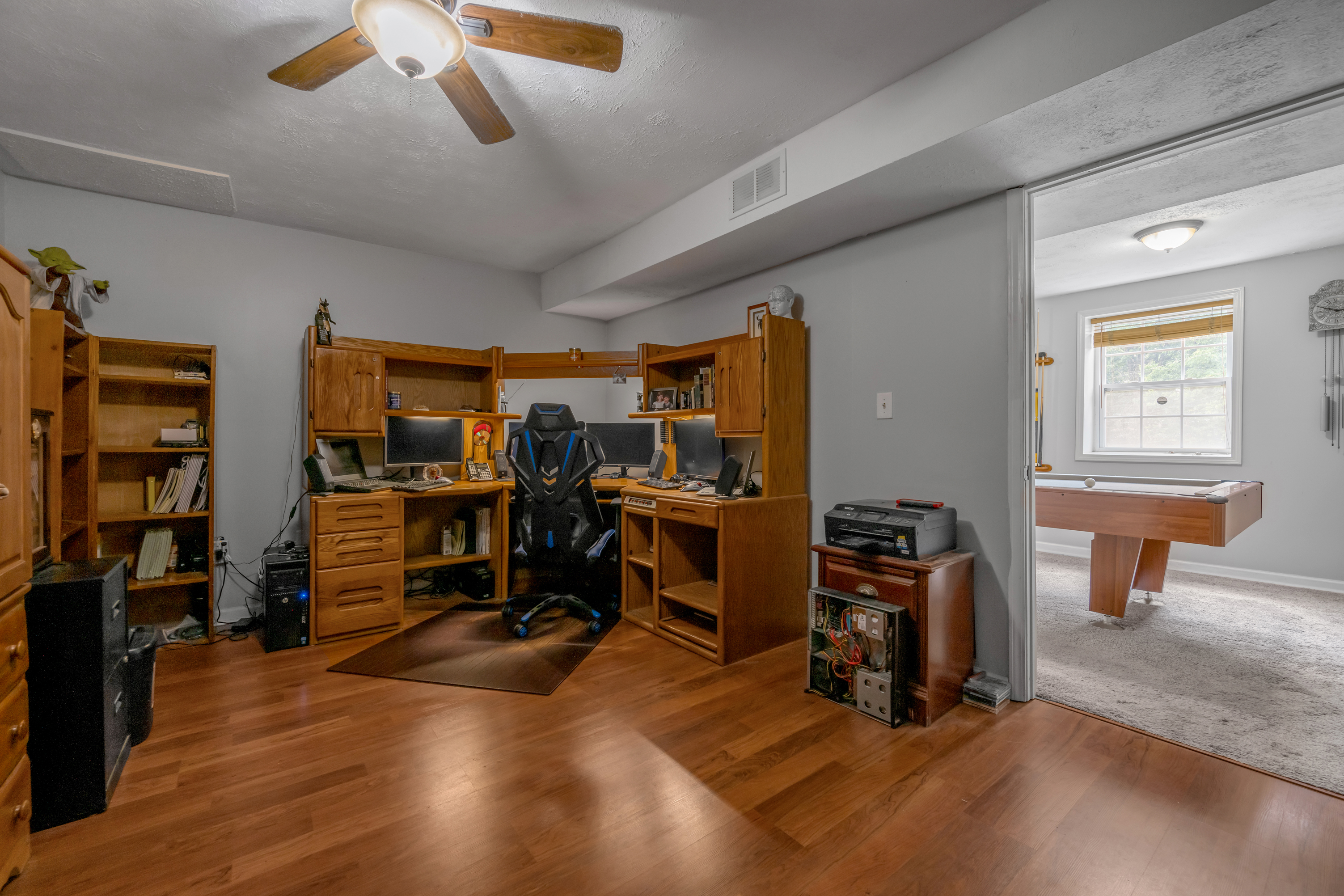  1556 Wellesley Drive - 物件實景