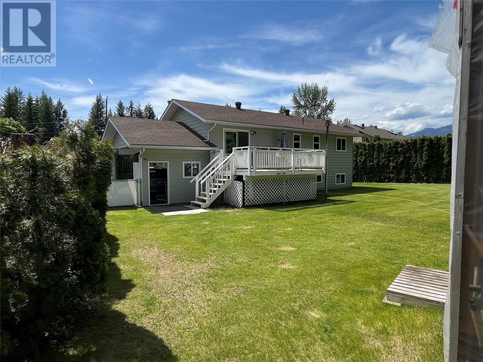 CLEARWATER, British Columbia, V0E 1N1, CA, 3 Bedrooms Bedrooms, ,2 BathroomsBathrooms,Residential,For Sale,1837585