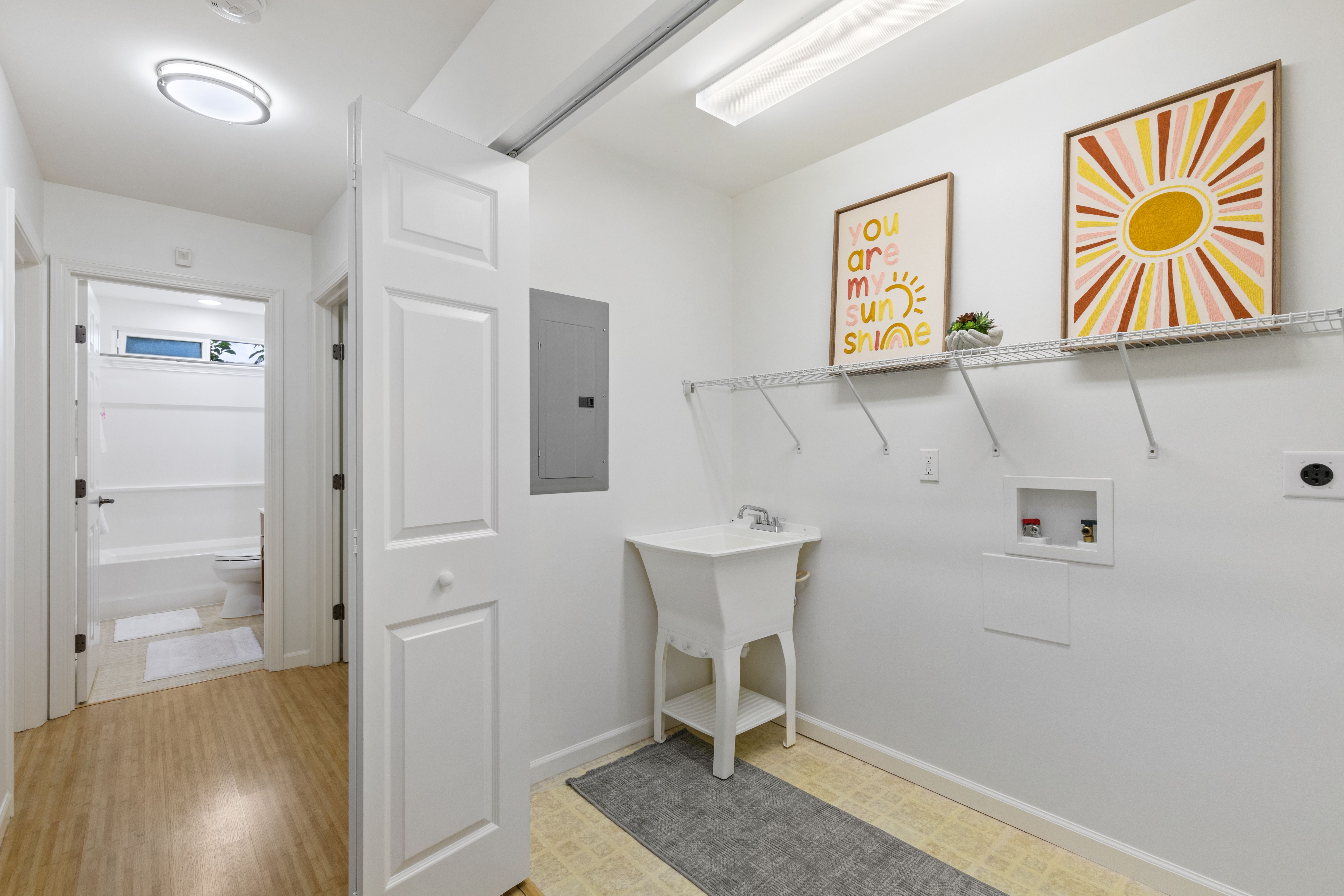 Mililani, Hawaii, 96789, United States, 3 Bedrooms Bedrooms, ,2 BathroomsBathrooms,Residential,For Sale,1978135