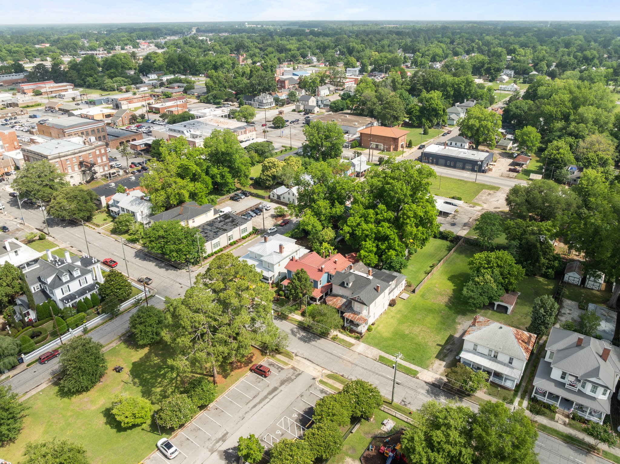 Washington, North Carolina, 27889, United States, 5 Bedrooms Bedrooms, ,3 BathroomsBathrooms,Residential,For Sale,1869236