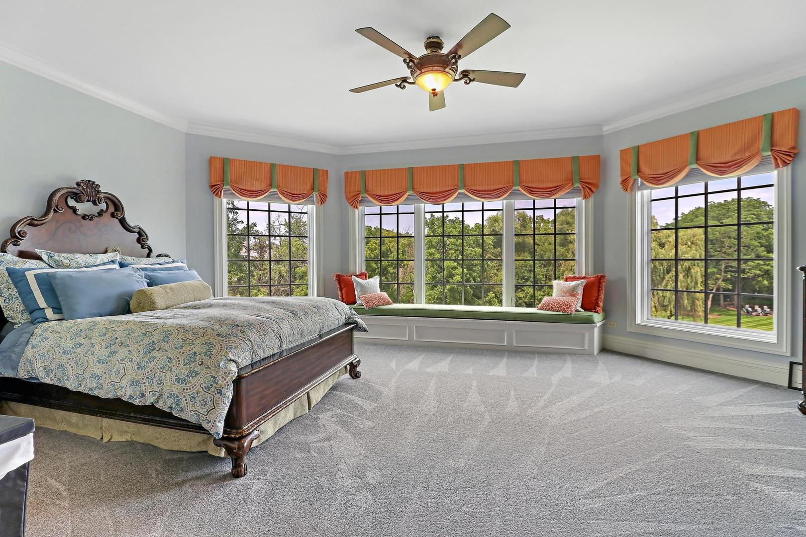 Barrington, Illinois, 60010, United States, 5 Bedrooms Bedrooms, ,9 BathroomsBathrooms,Residential,For Sale,1838006