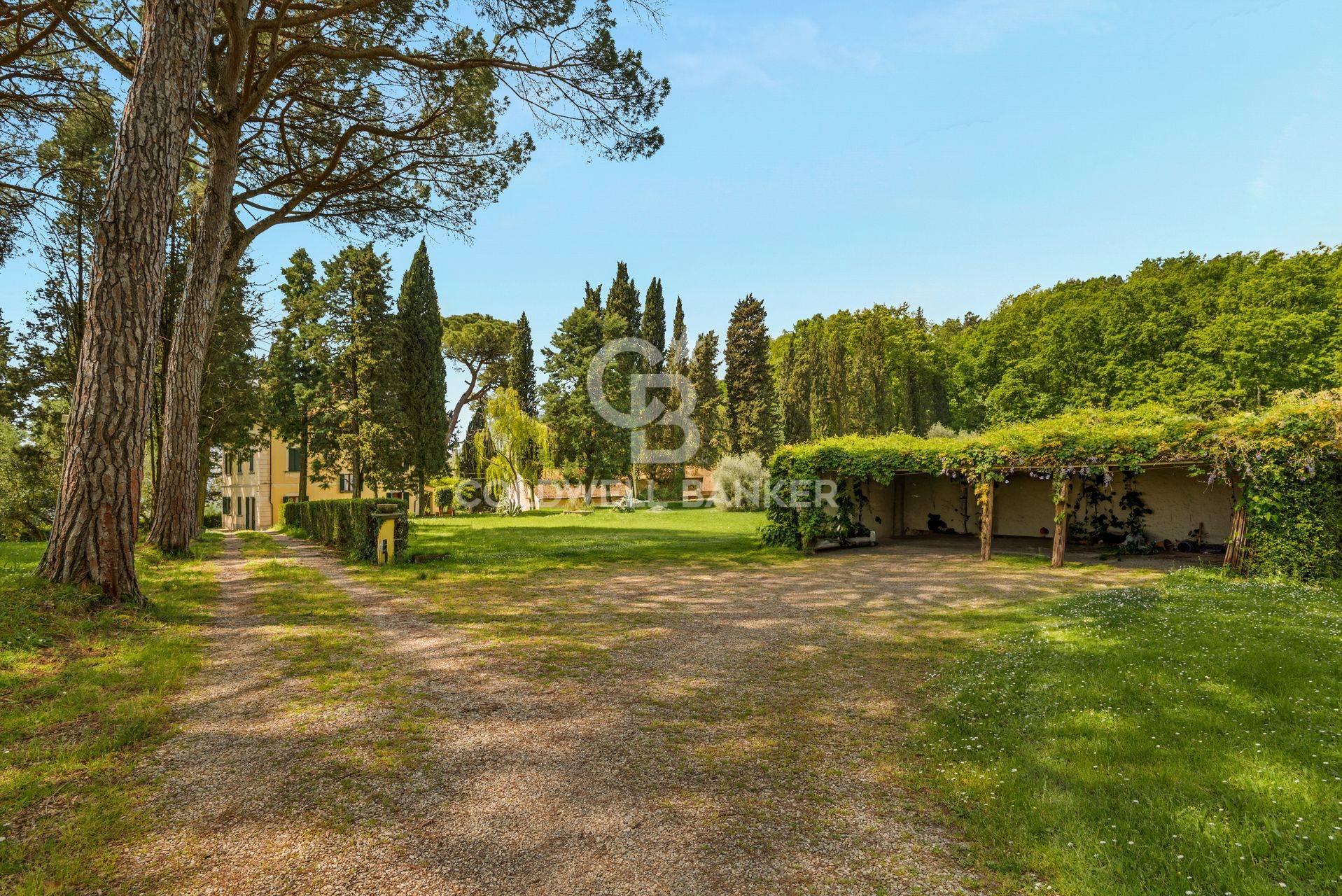 Via Montefalcone, Castelfranco di Sotto, Pisa, 56022, IT, 7 Bedrooms Bedrooms, ,4 BathroomsBathrooms,Residential,For Sale,Via Montefalcone,1669375