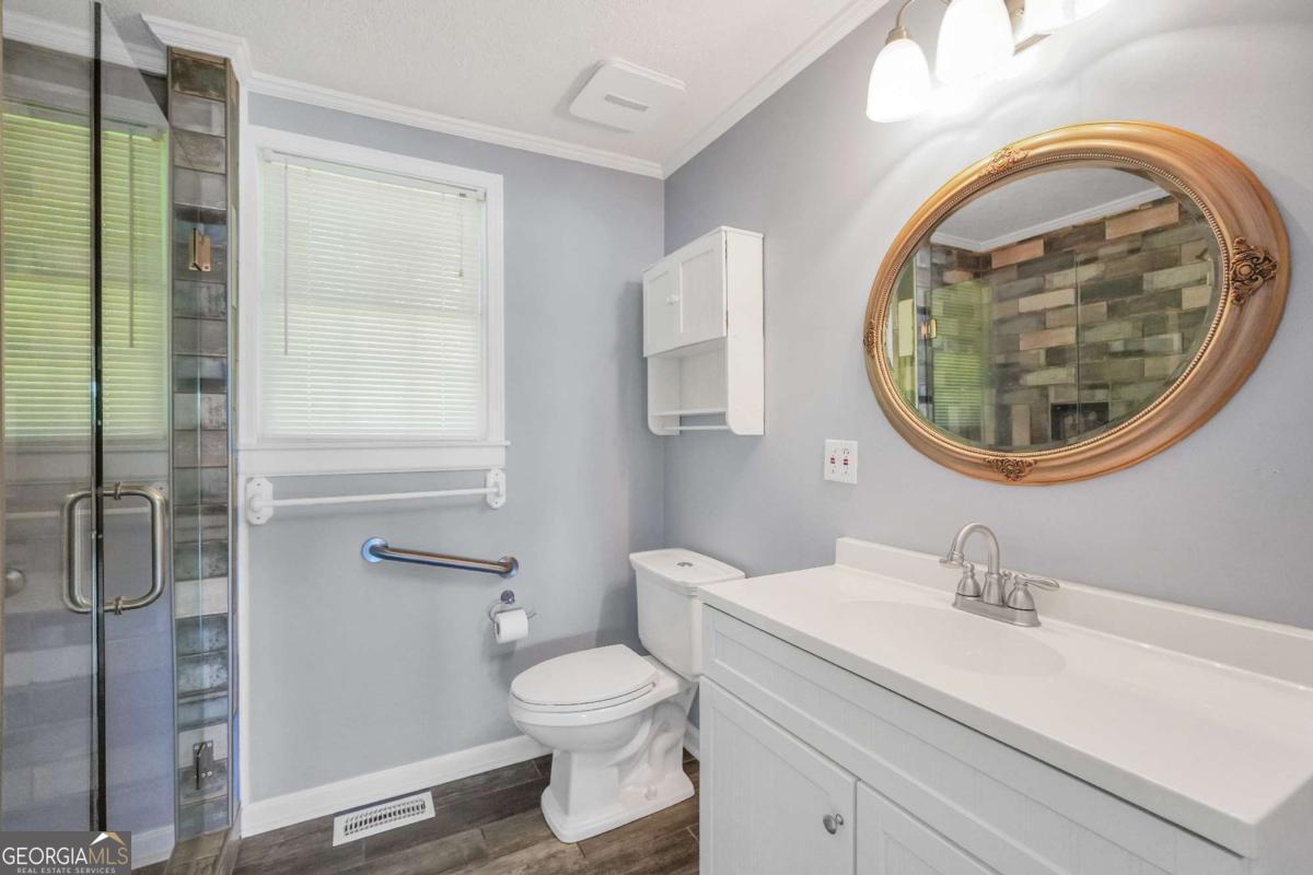 Jackson, Georgia, 30233, United States, 3 Bedrooms Bedrooms, ,2 BathroomsBathrooms,Residential,For Sale,1981672