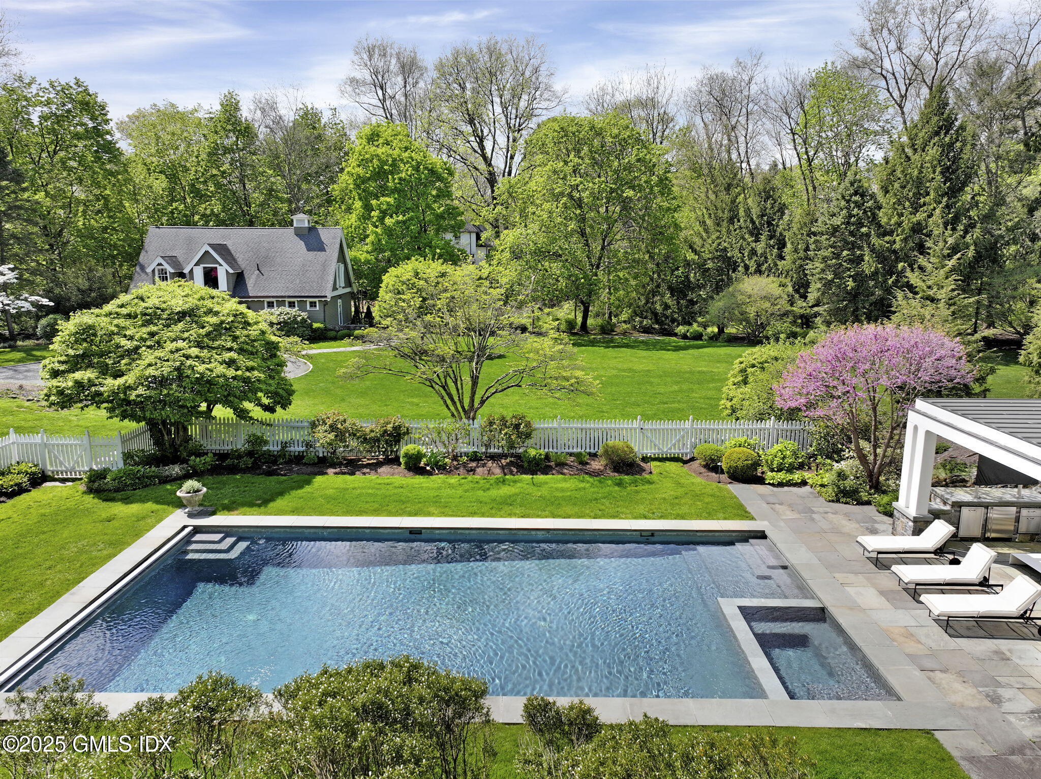Greenwich, Connecticut, 06830, United States, 8 Bedrooms Bedrooms, ,10 BathroomsBathrooms,Residential,For Sale,1794108