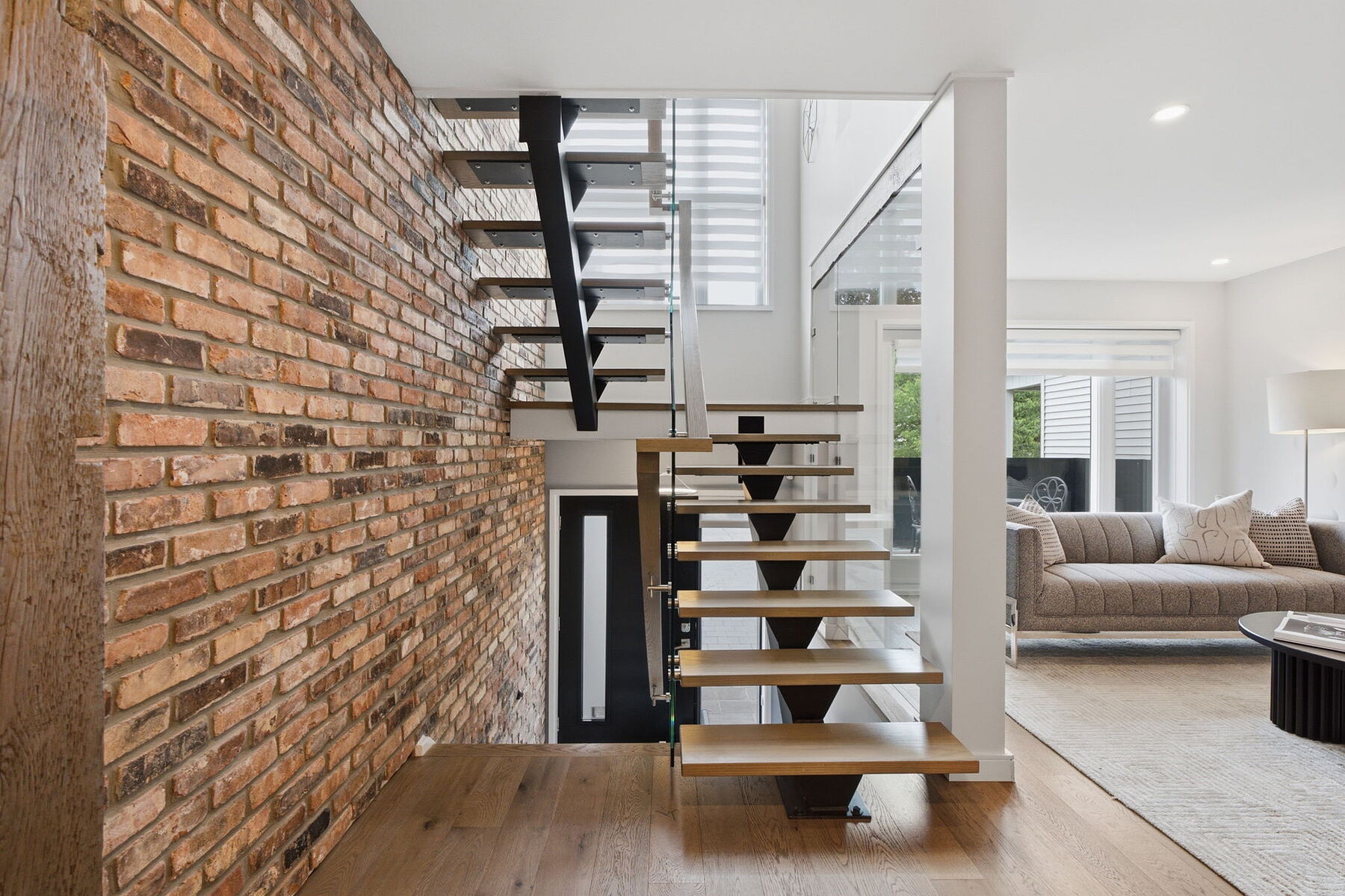  Modern Danforth Village Living - 物件實景
