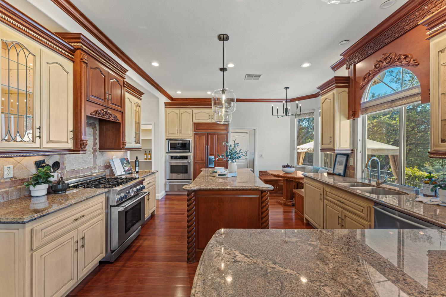 El Dorado Hills, California, 95762, United States, 4 Bedrooms Bedrooms, ,3 BathroomsBathrooms,Residential,For Sale,1987748