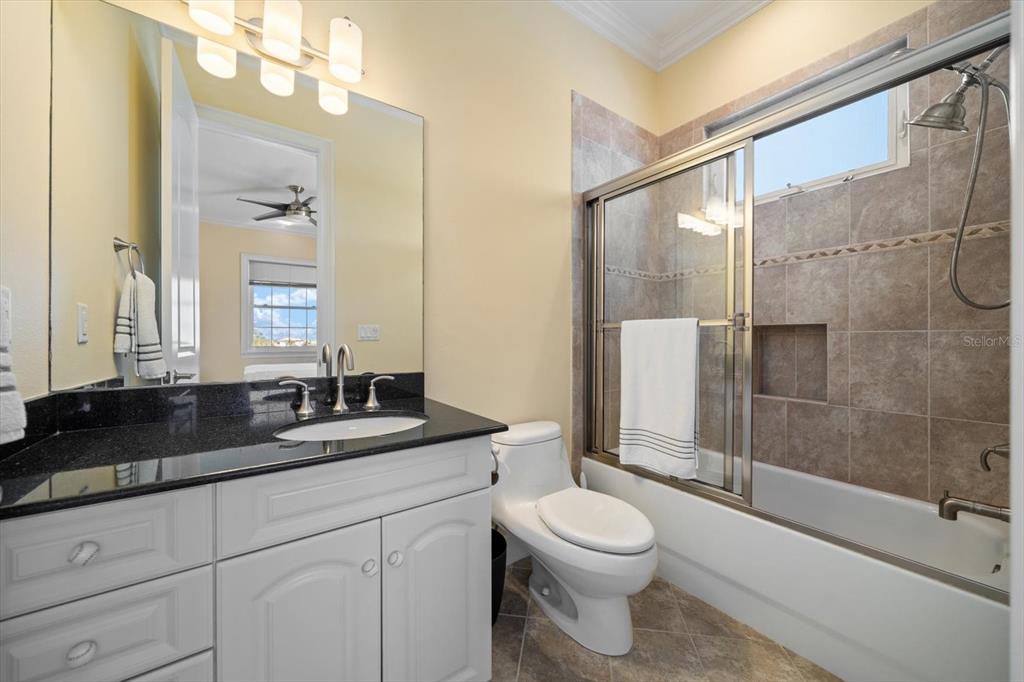 Largo, Florida, 33770, United States, 5 Bedrooms Bedrooms, ,4 BathroomsBathrooms,Residential,For Sale,2002964