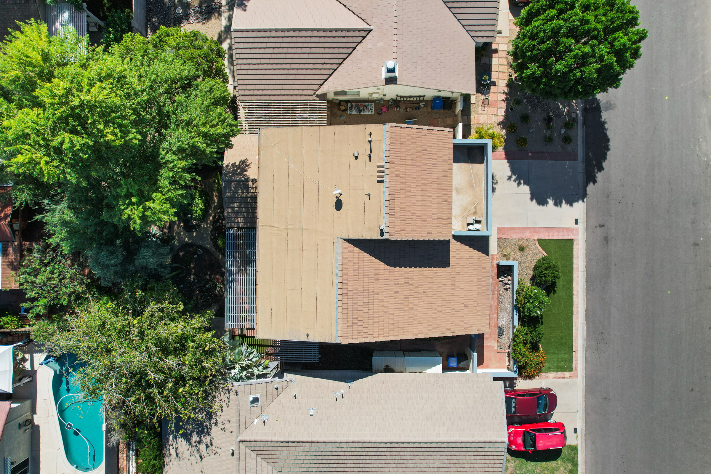 Tempe, Arizona, 85283, United States, 4 Bedrooms Bedrooms, ,3 BathroomsBathrooms,Residential,For Sale,1985738