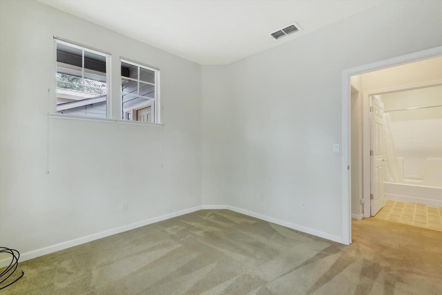 Grass Valley, California, 95945, United States, 2 Bedrooms Bedrooms, ,2 BathroomsBathrooms,Residential,For Sale,1996447