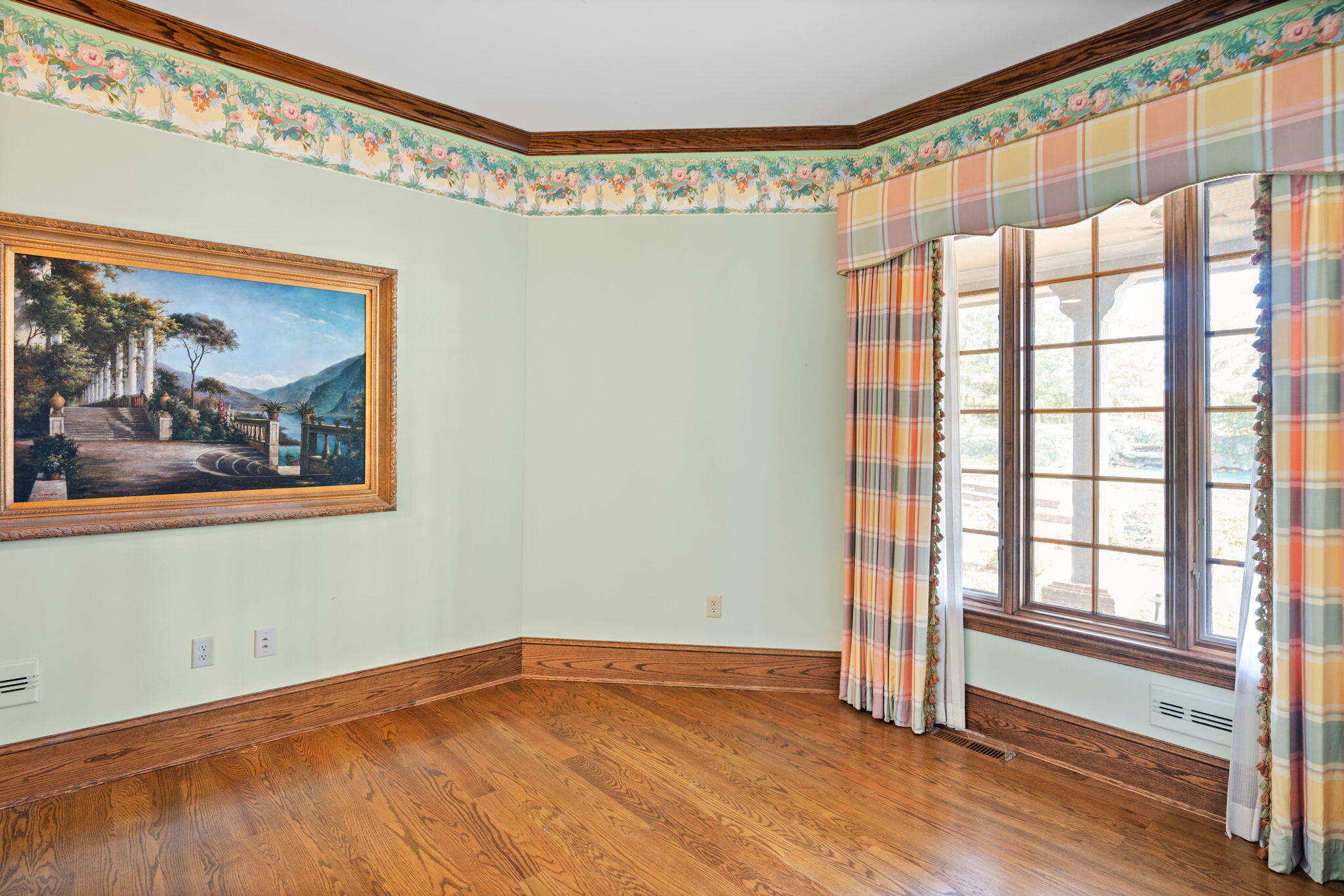 Union, Kentucky, 41091, United States, 6 Bedrooms Bedrooms, ,7 BathroomsBathrooms,Residential,For Sale,1997730