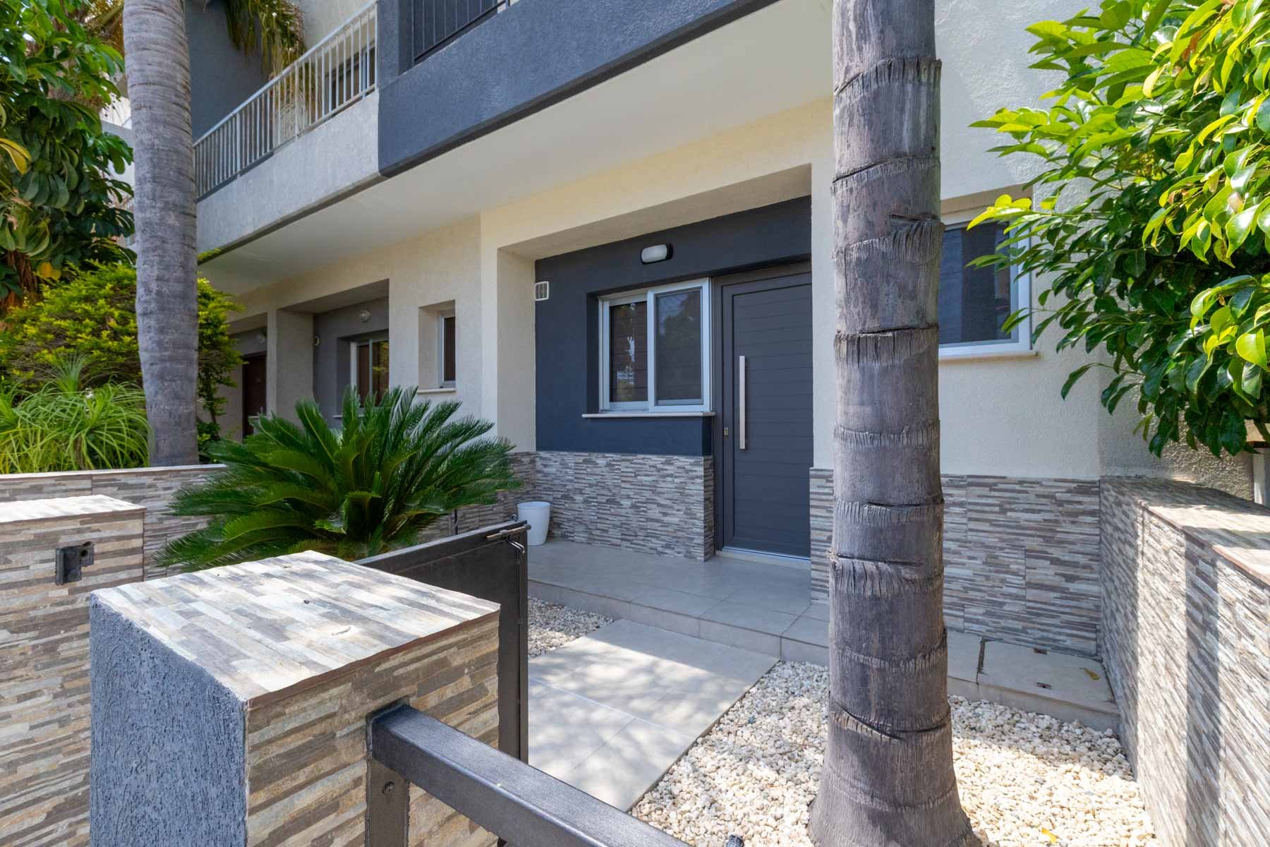  Coastal Living in Germasogeia - Renovated 2-Bedroom Maisonette - 物件實景