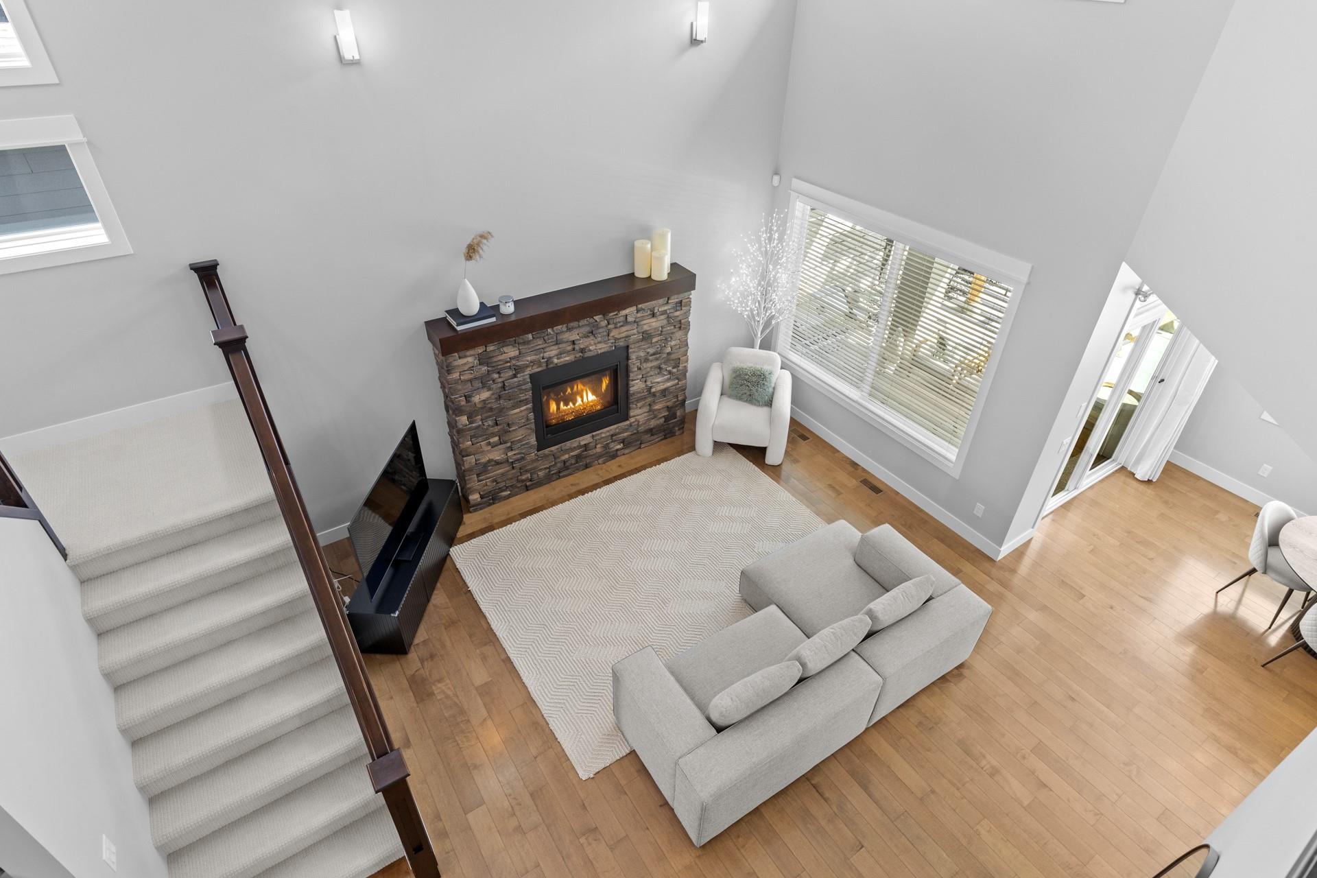 KELOWNA, British Columbia, V1W 5K2, CA, 5 Bedrooms Bedrooms, ,3 BathroomsBathrooms,Residential,For Sale,1960924