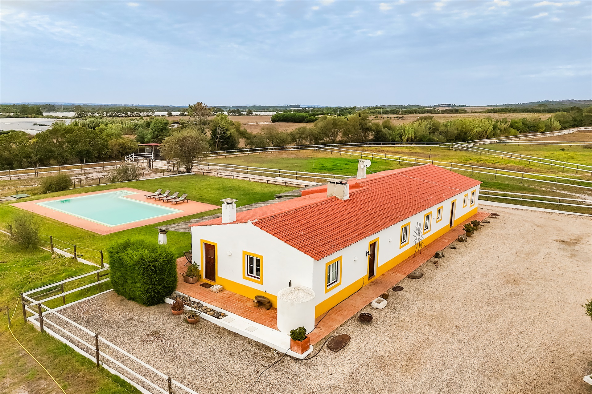  Farm, 6 bedrooms, for Sale - 物件實景
