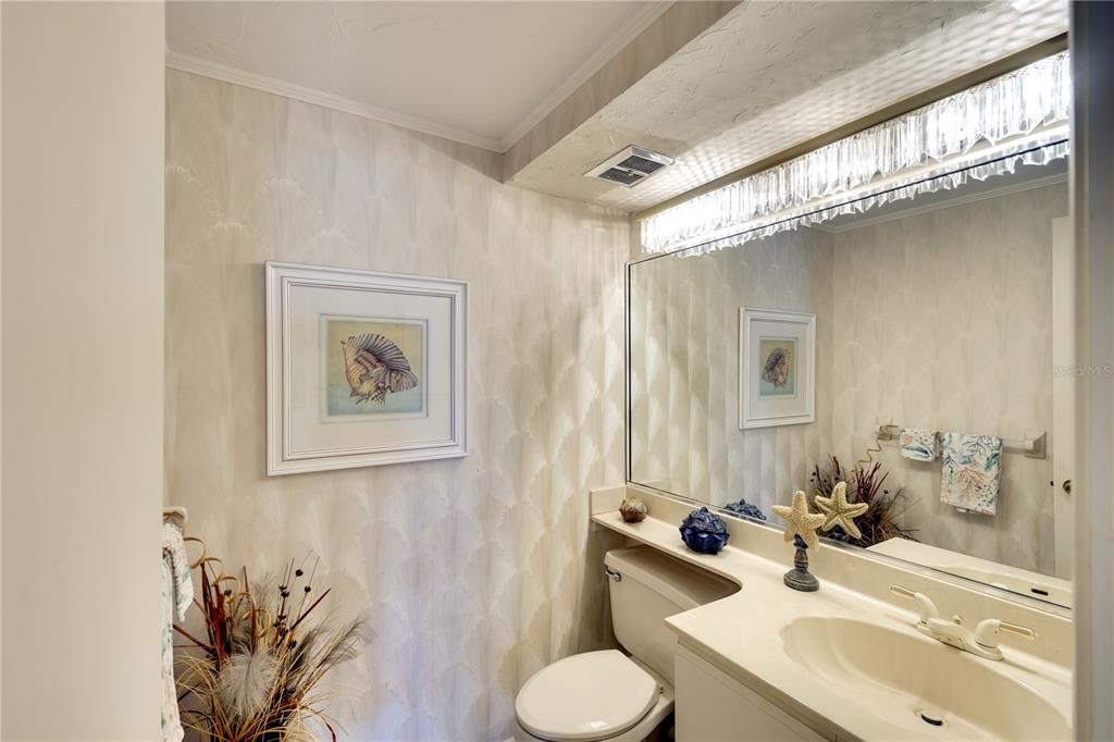 Cortez, Florida, 34215, United States, 3 Bedrooms Bedrooms, ,3 BathroomsBathrooms,Residential,For Sale,1988001