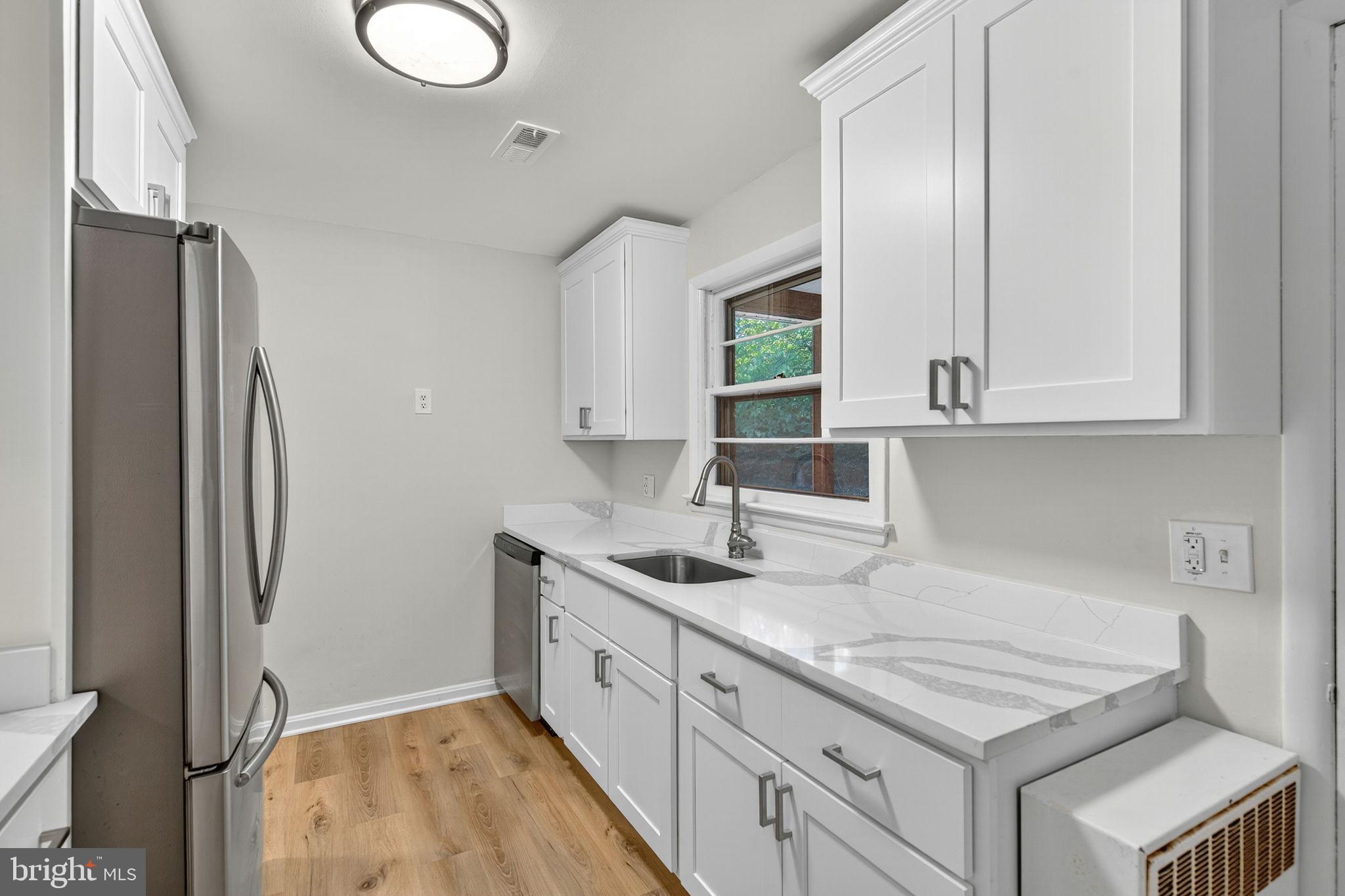 Warrenton, Virginia, 20187, United States, 3 Bedrooms Bedrooms, ,2 BathroomsBathrooms,Residential,For Sale,1977434