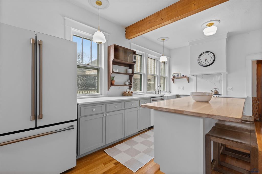 Rapid City, South Dakota, 57701, United States, 6 Bedrooms Bedrooms, ,3 BathroomsBathrooms,Residential,For Sale,1979556