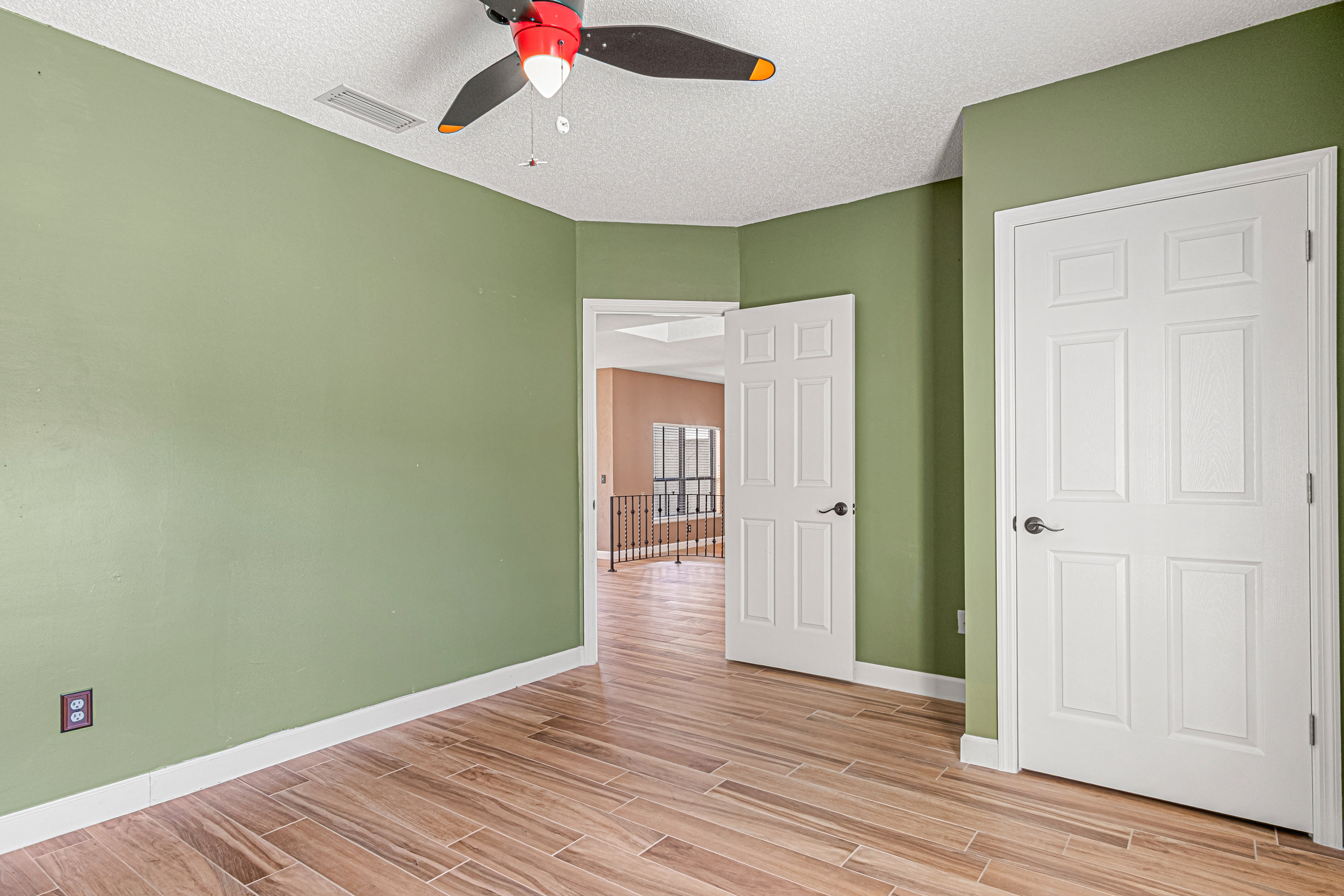 Port Orange, Florida, 32128, United States, 3 Bedrooms Bedrooms, ,2 BathroomsBathrooms,Residential,For Sale,2006098