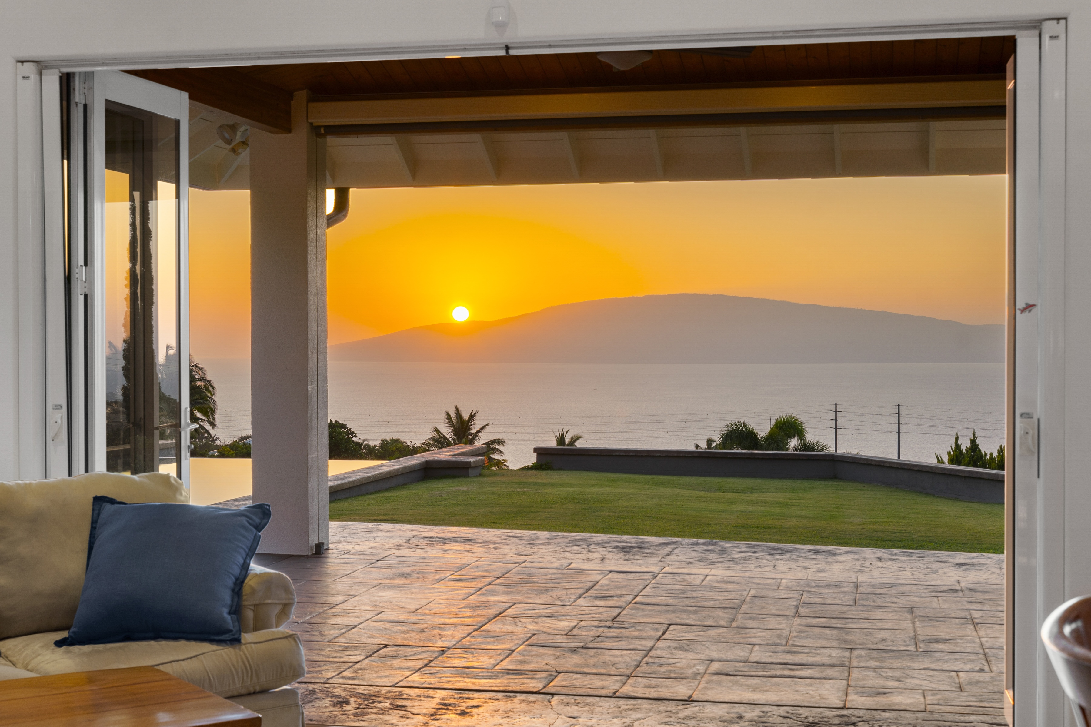  Architect-Designed Launiupoko Hideaway with Sweeping Ocean Views - 物件實景
