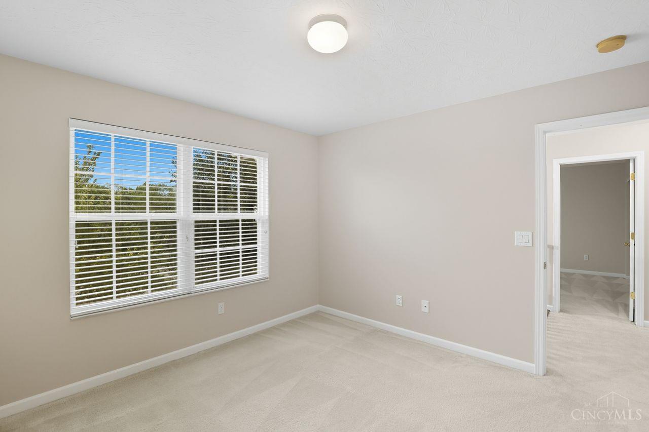 Liberty Twp, Ohio, 45011, United States, 4 Bedrooms Bedrooms, ,3 BathroomsBathrooms,Residential,For Sale,1961046