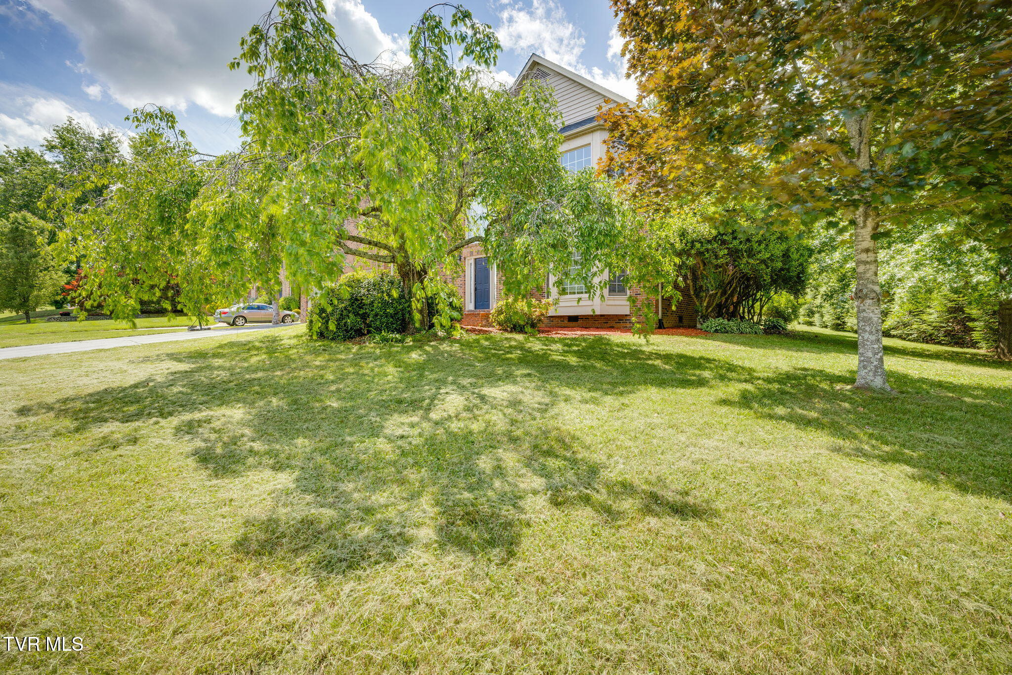 Johnson City, Tennessee, 37604, United States, 4 Bedrooms Bedrooms, ,4 BathroomsBathrooms,Residential,For Sale,1944791