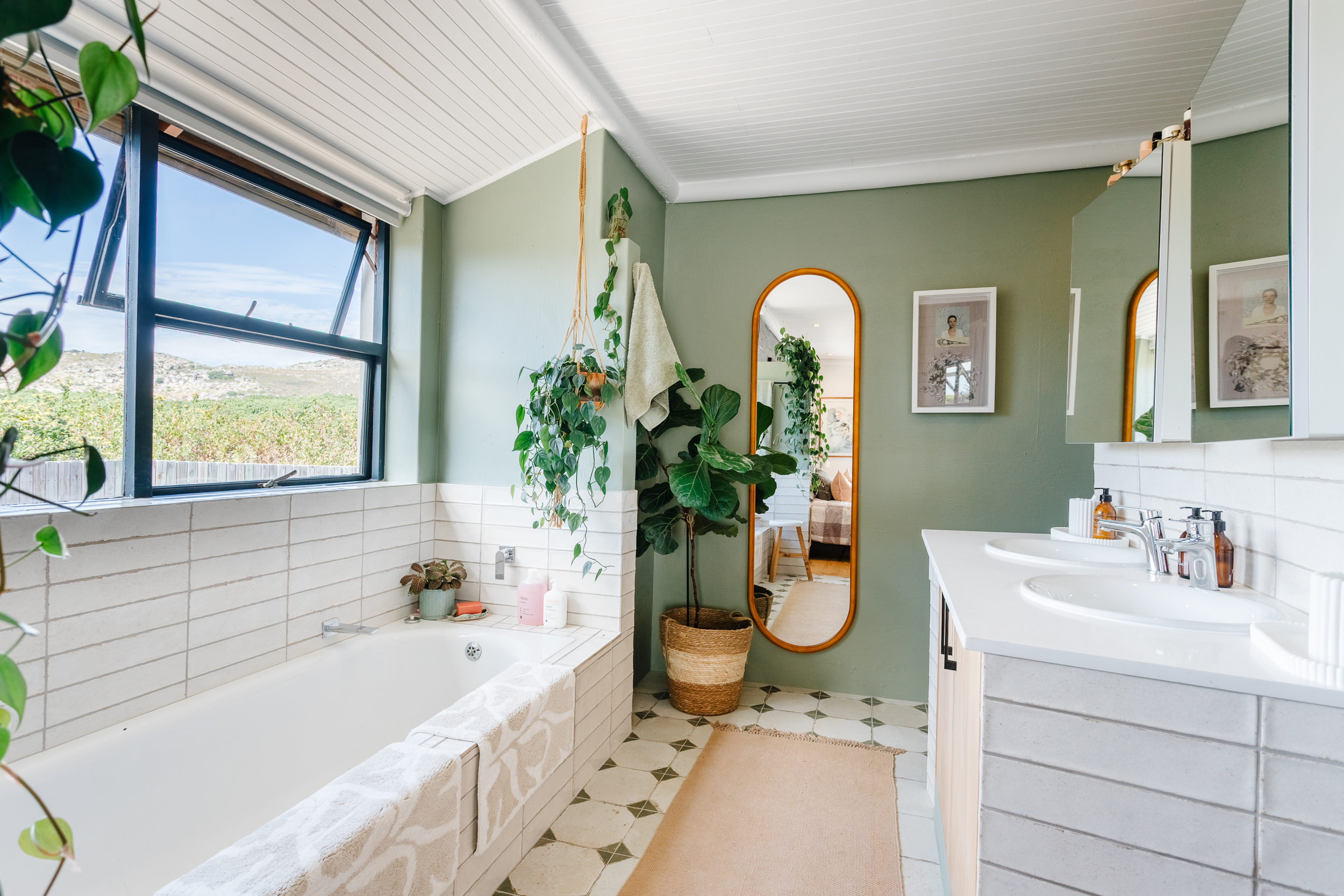  Brick & Mortar Meets Ocean & Artist - 物件實景