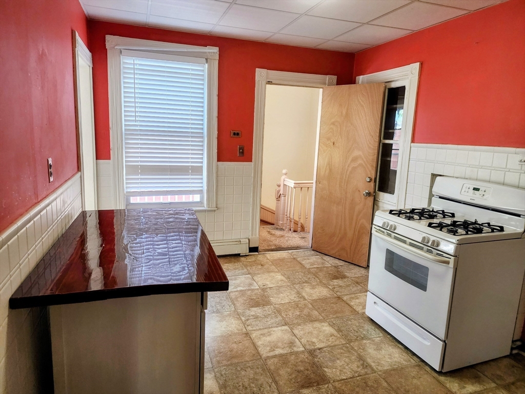 Boston, Massachusetts, 02128, United States, 4 Bedrooms Bedrooms, ,2 BathroomsBathrooms,Residential,For Sale,1975613