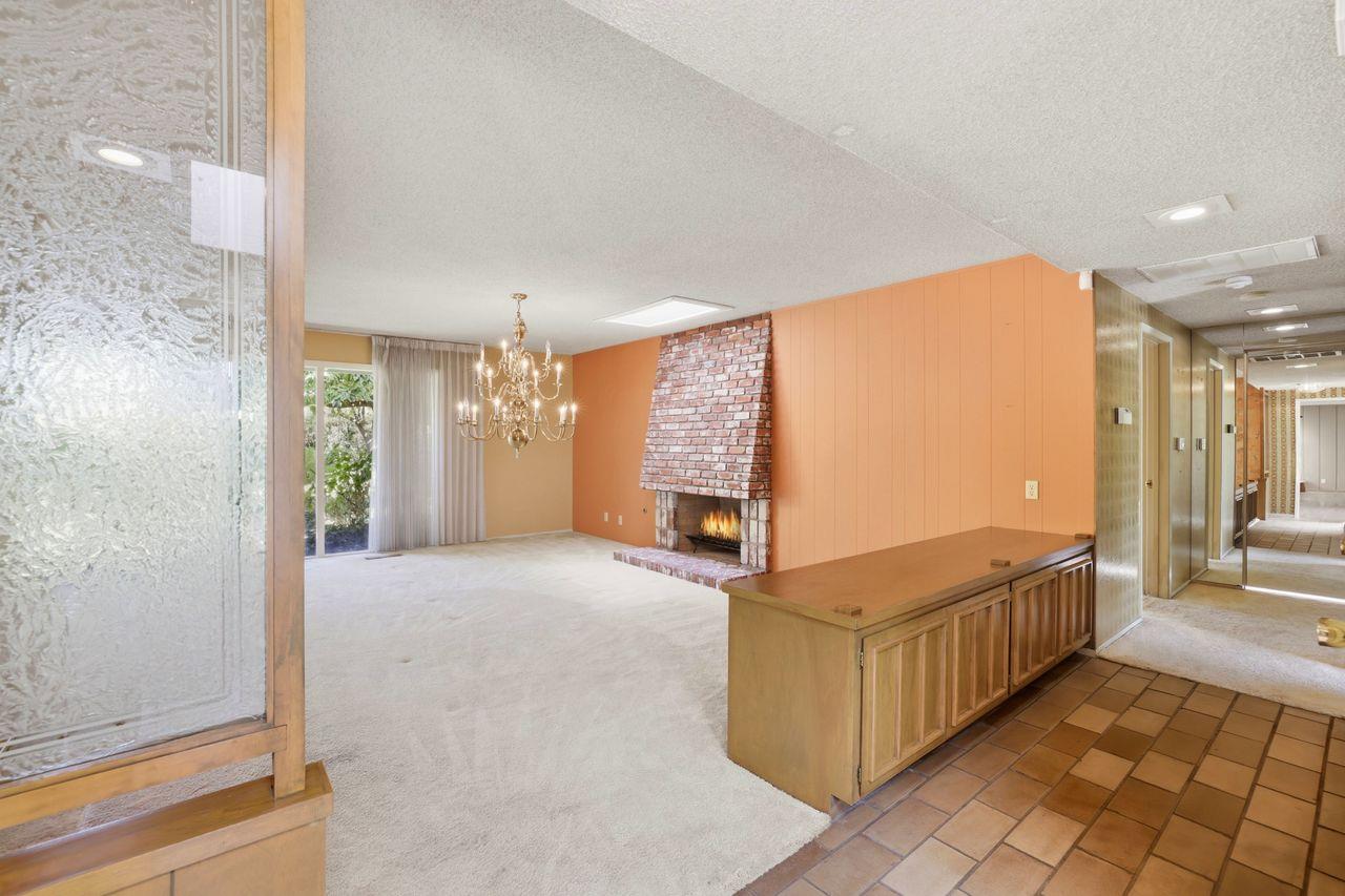 Sacramento, California, 95825, United States, 3 Bedrooms Bedrooms, ,2 BathroomsBathrooms,Residential,For Sale,1964772