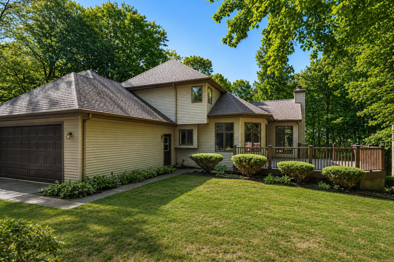 Plymouth, Wisconsin, 53073, United States, 6 Bedrooms Bedrooms, ,5 BathroomsBathrooms,Residential,For Sale,2048184