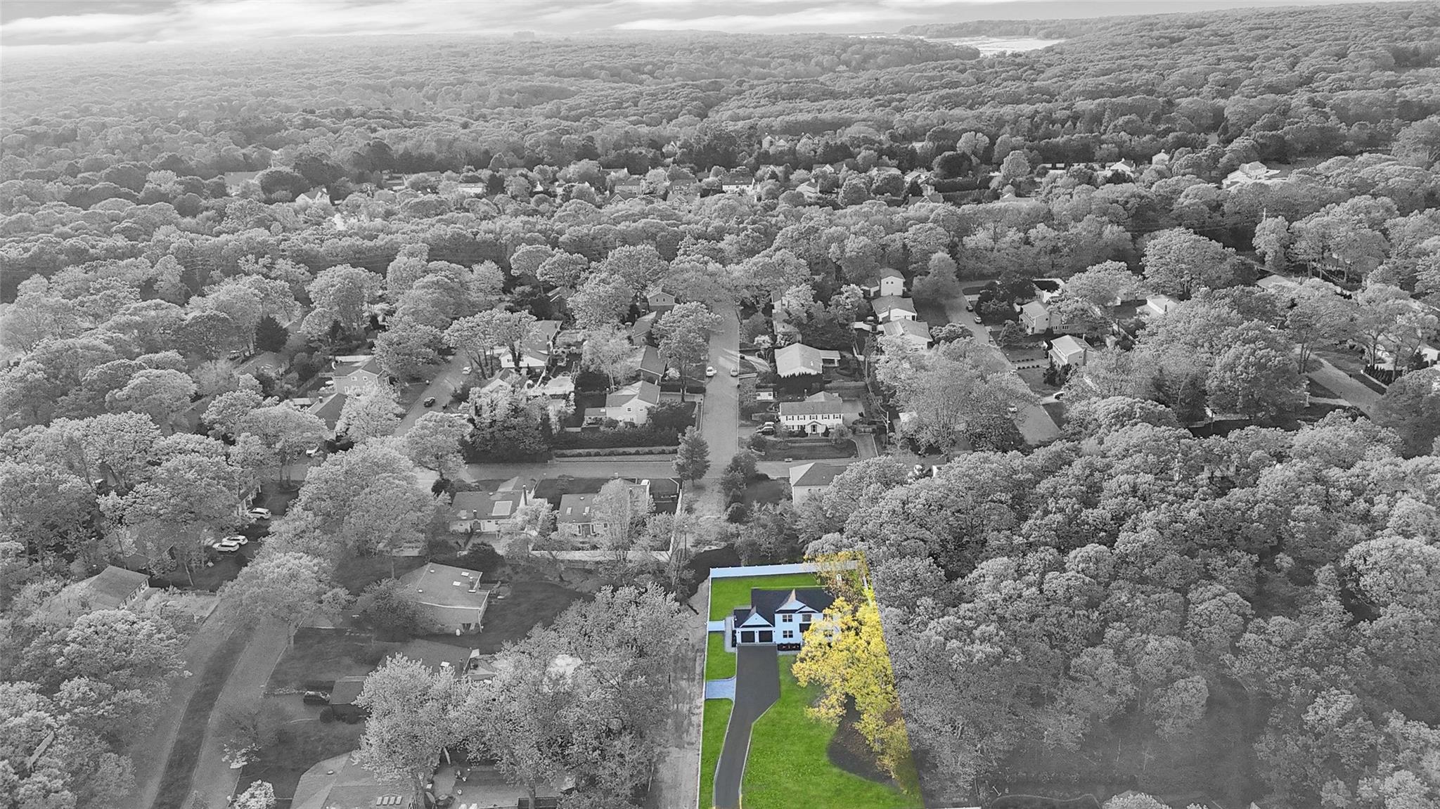 Smithtown, New York, 11787, United States, 4 Bedrooms Bedrooms, ,3 BathroomsBathrooms,Residential,For Sale,1796474