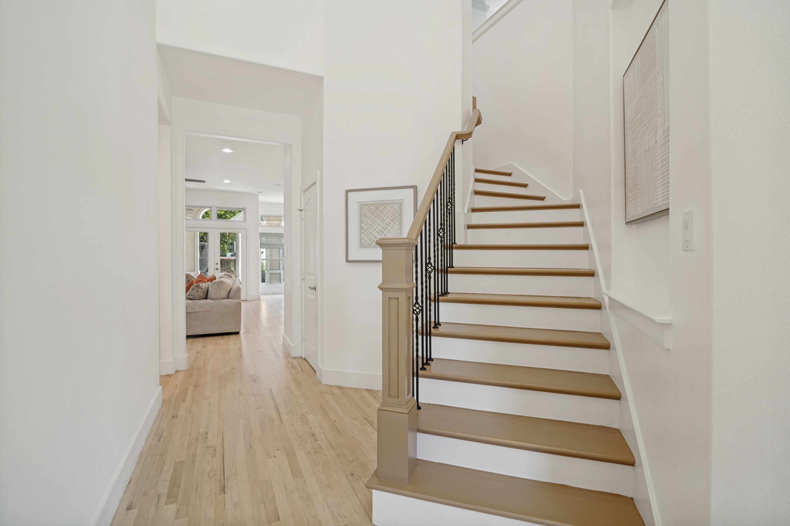  Modern Craftsman in One of Dallas