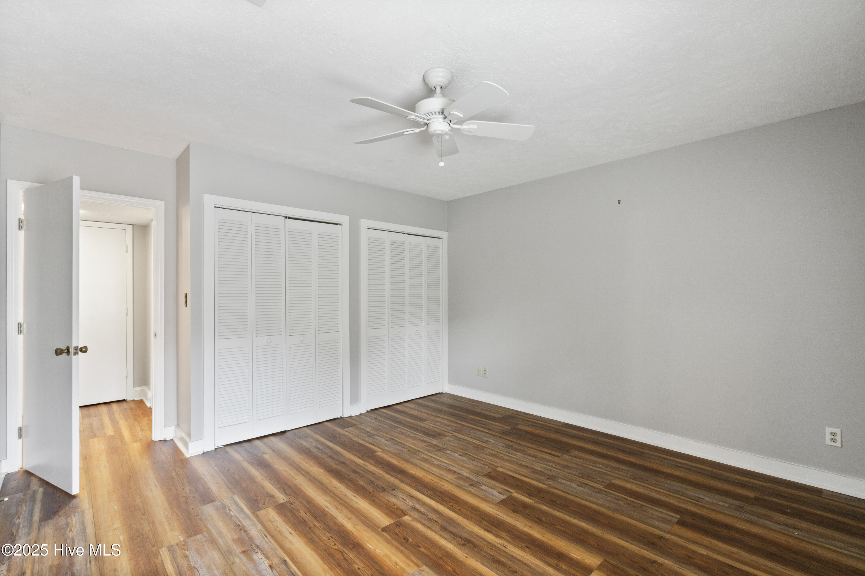 Emerald Isle, North Carolina, 28594, United States, 3 Bedrooms Bedrooms, ,3 BathroomsBathrooms,Residential,For Sale,1991113