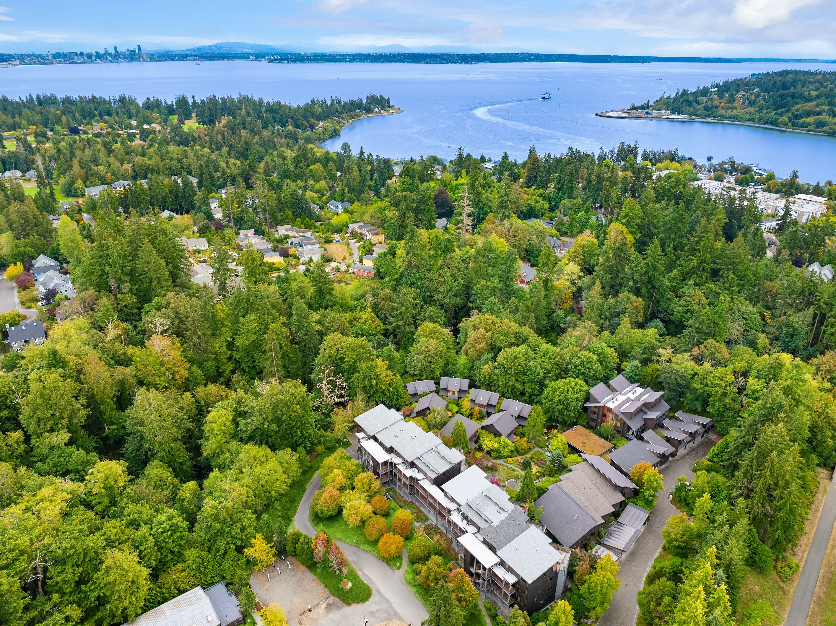  722 NE Vineyard Lane Unit #L102, Bainbridge Island, WA 98110 - 物件實景