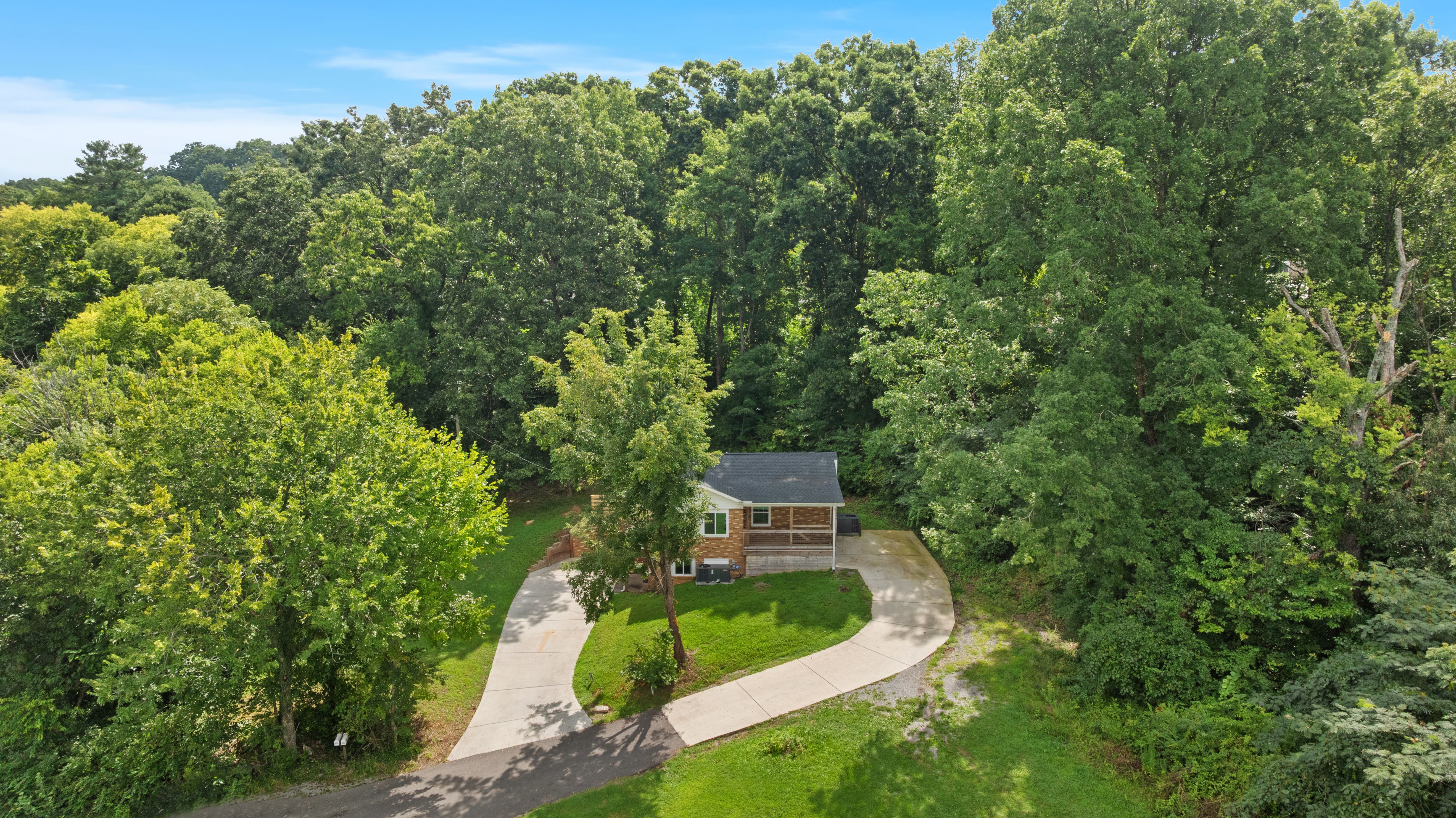  616 Kinzel Ave, Maryville, TN, 37804 - 物件實景