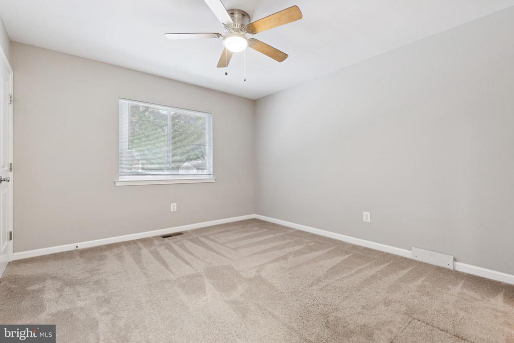 Reston, Virginia, 20191, United States, 3 Bedrooms Bedrooms, ,3 BathroomsBathrooms,Residential,For Sale,1978465