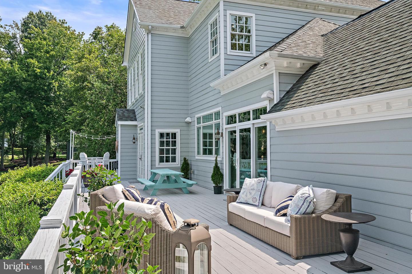 Annapolis, Maryland, 21403, United States, 4 Bedrooms Bedrooms, ,5 BathroomsBathrooms,Residential,For Sale,1927393
