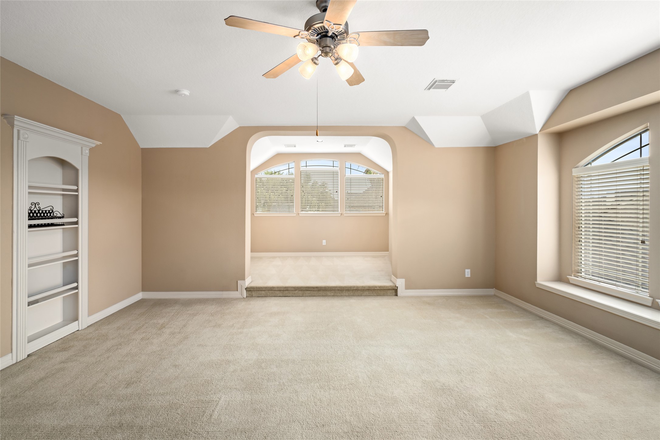  2579 Costa Mesa Circle - 物件實景