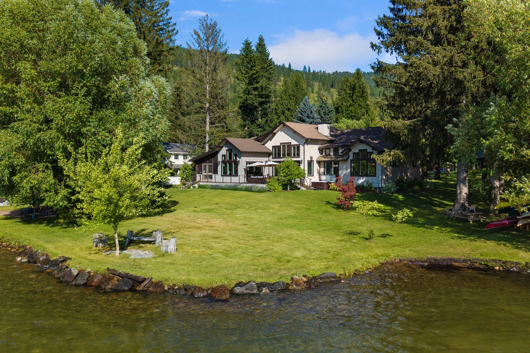 Waterfront Estate on Lake Pend Oreille - 物件實景