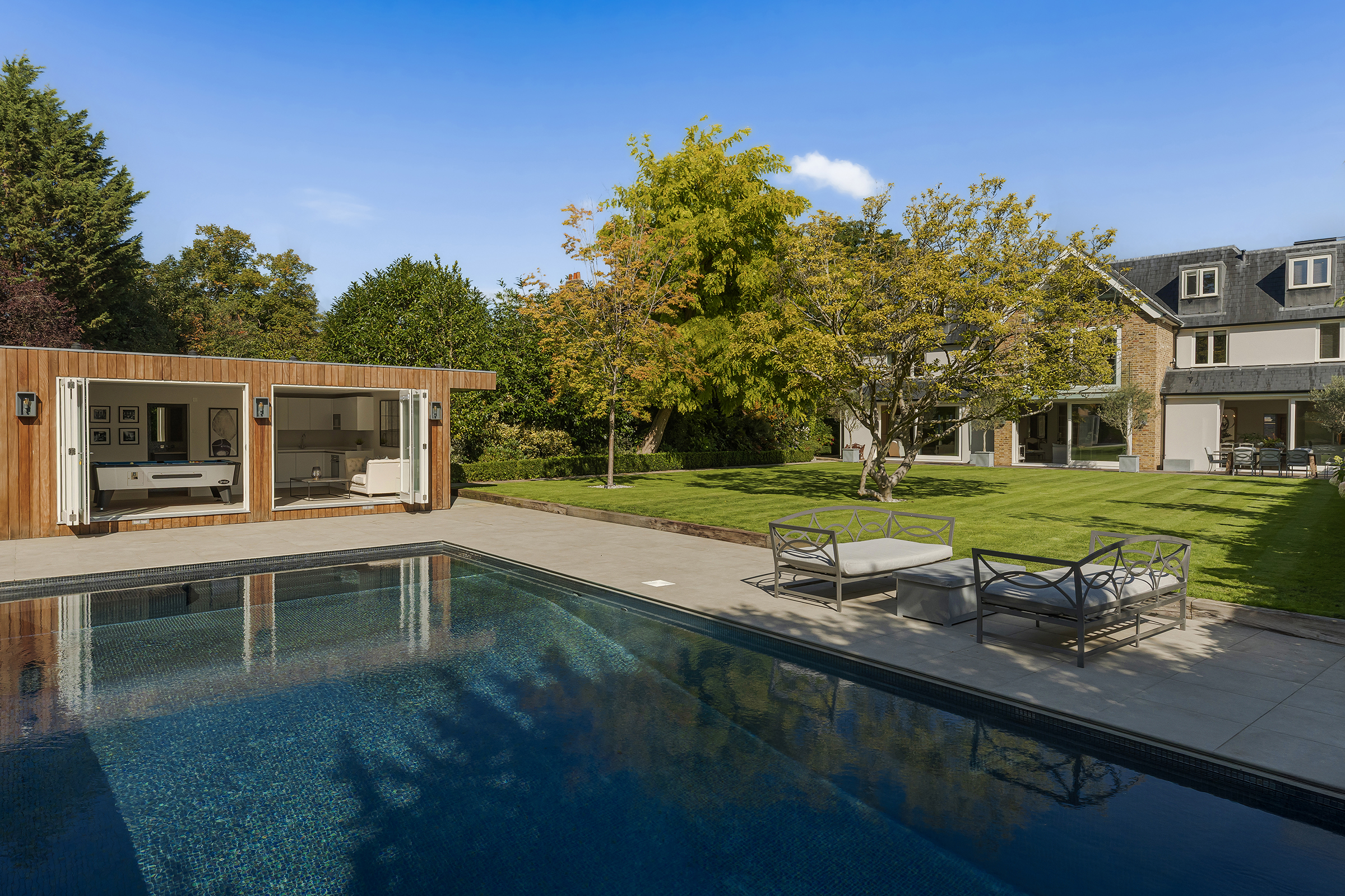  A Landmark Contemporary Home in Sudbrook Gardens - 物件實景