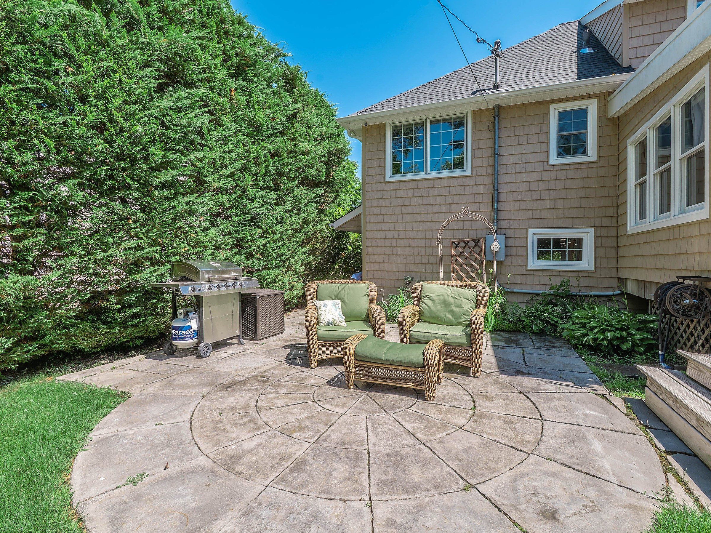  25 Andover Road, Port Washington, NY, 11050 - 物件實景