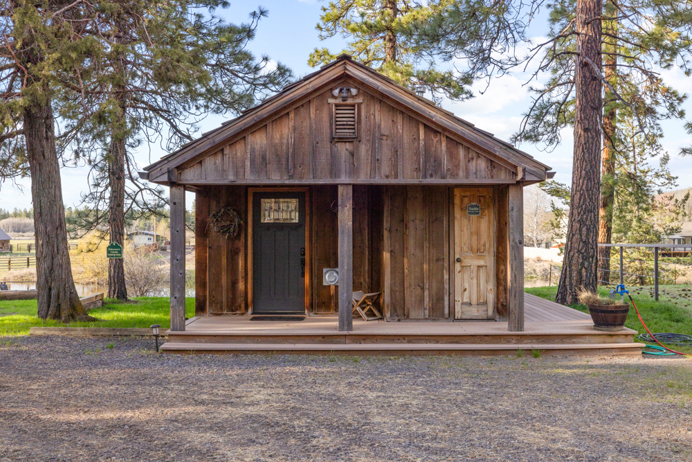 CHILOQUIN, Oregon, 97624, United States, 3 Bedrooms Bedrooms, ,3 BathroomsBathrooms,Residential,For Sale,1974697