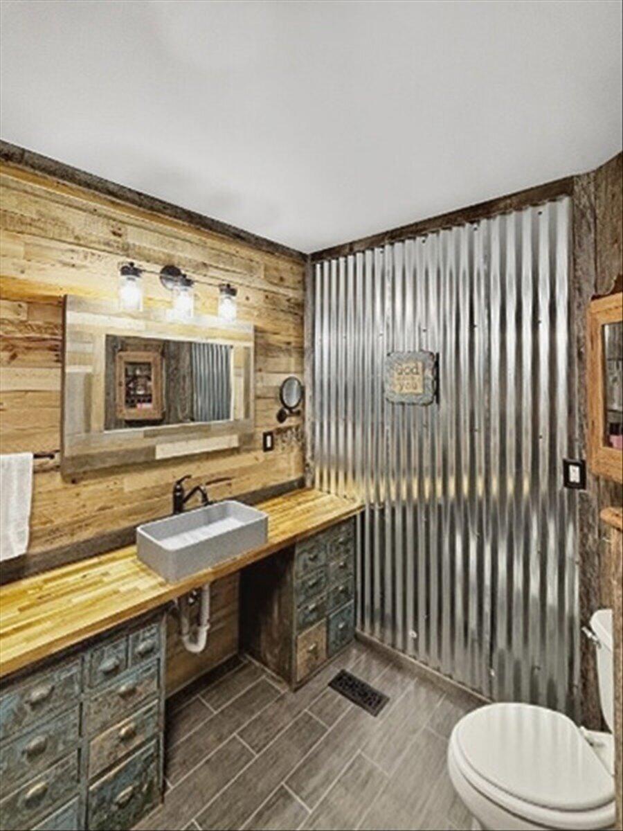 Dayton, Tennessee, 37321, United States, 3 Bedrooms Bedrooms, ,3 BathroomsBathrooms,Residential,For Sale,1967660