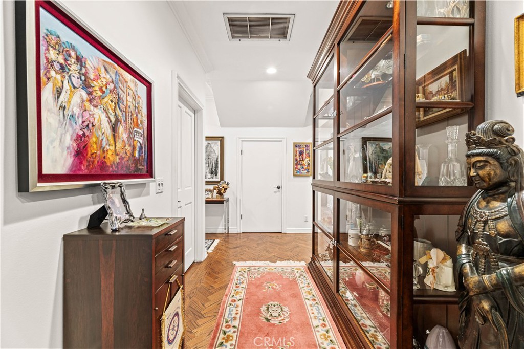 Encino, California, 91436, United States, 6 Bedrooms Bedrooms, ,7 BathroomsBathrooms,Residential,For Sale,1974550