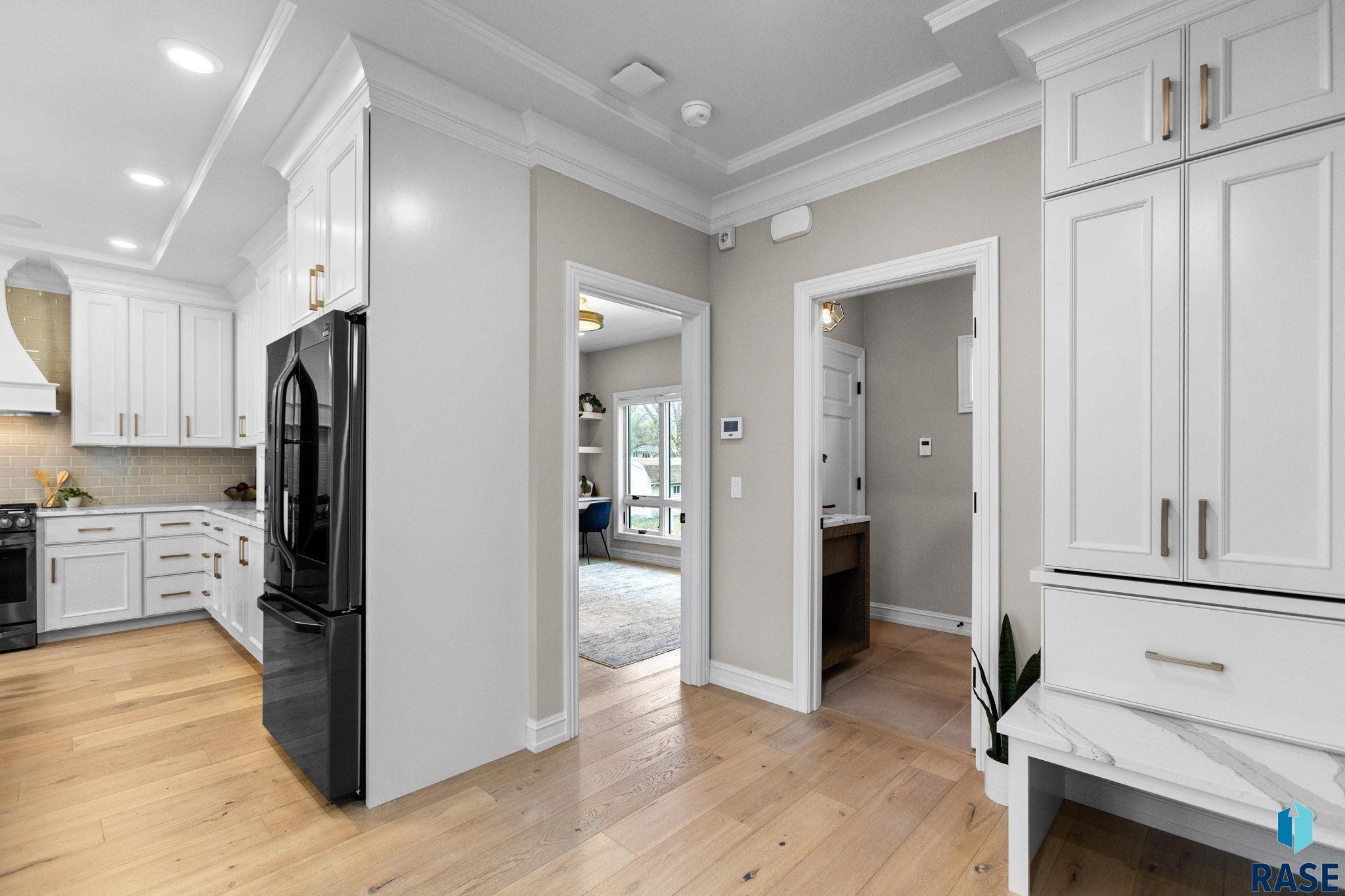 Sioux Falls, South Dakota, 57106, United States, 3 Bedrooms Bedrooms, ,2 BathroomsBathrooms,Residential,For Sale,1986319