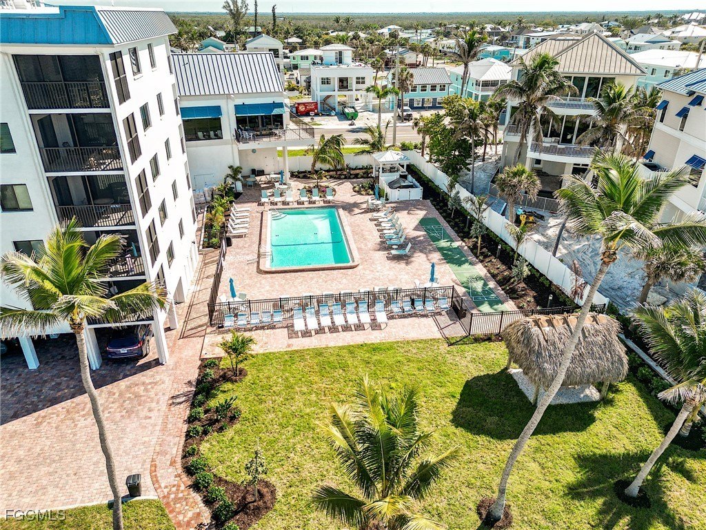 Fort Myers Beach, Florida, 33931, United States, 2 Bedrooms Bedrooms, ,2 BathroomsBathrooms,Residential,For Sale,1987327