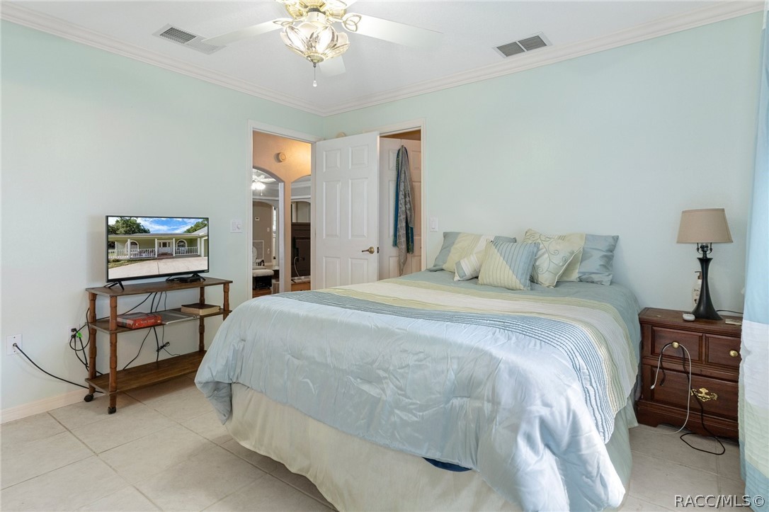 Dunnellon, Florida, 34431, United States, 4 Bedrooms Bedrooms, ,2 BathroomsBathrooms,Residential,For Sale,1920438